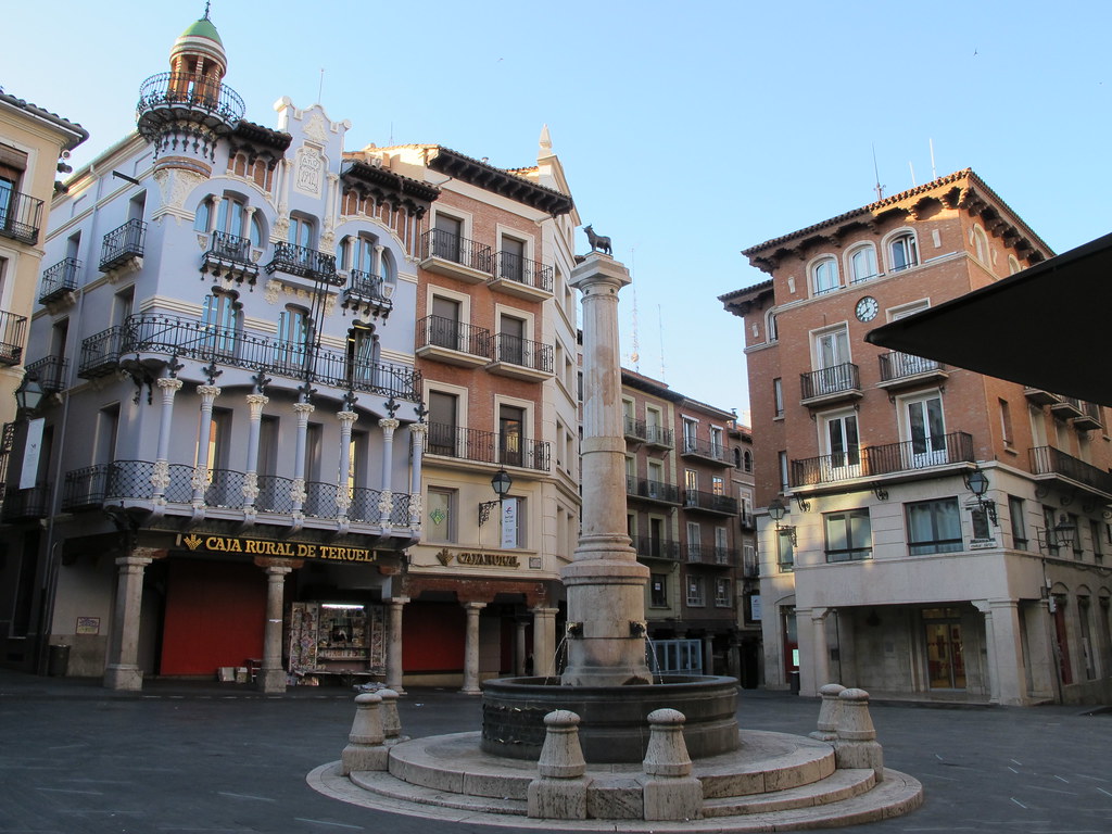 plaza del torico teruel