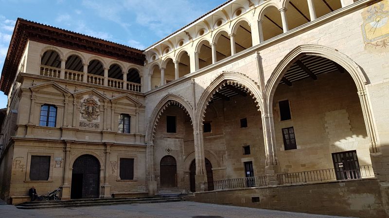 Plaza España Alcañiz restaurada