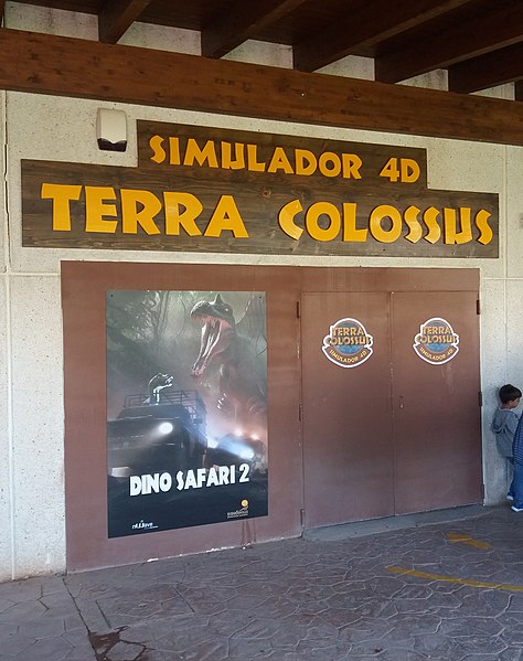 simulador dinosaurios en dinopolis teruel