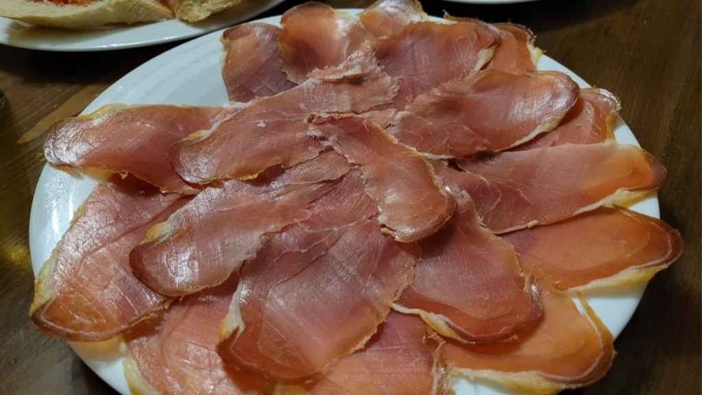 plato de jamón de teruel