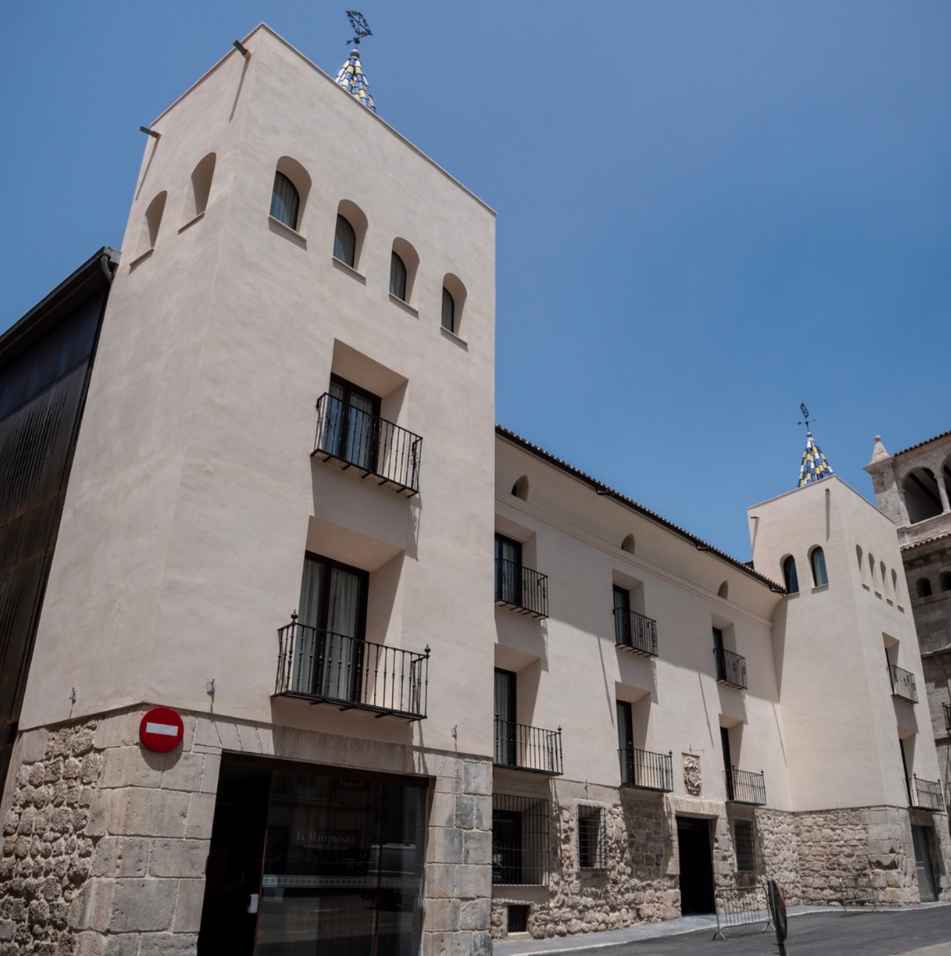 fachada hotel palacio de la marquesa teruel