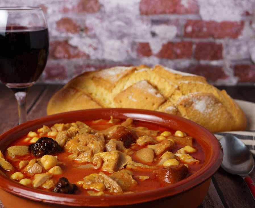 receta cocido madrileño tradicional